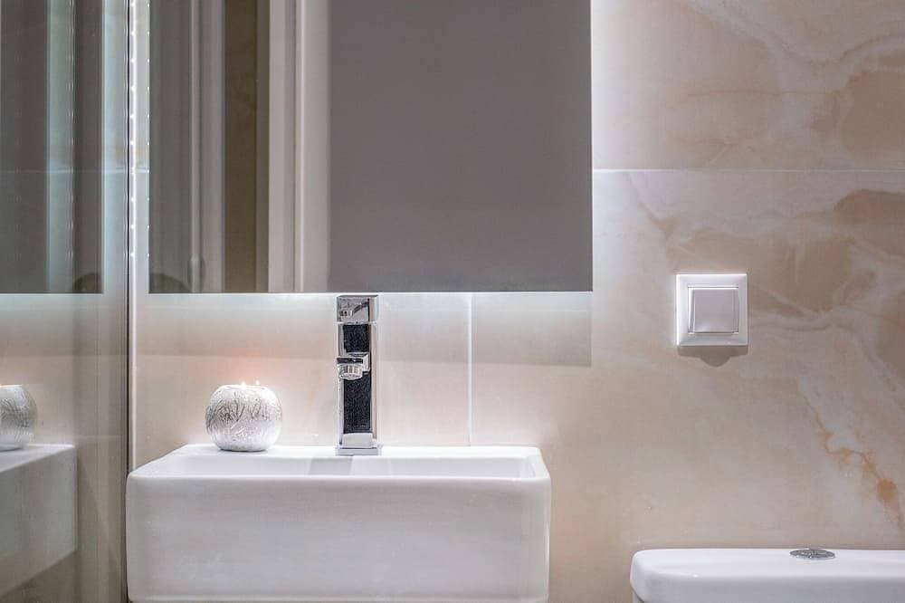 Foto 7 von 24: Nadiona Suites Golden ⁕ Old Town Center ⁕ Fast WiFi
