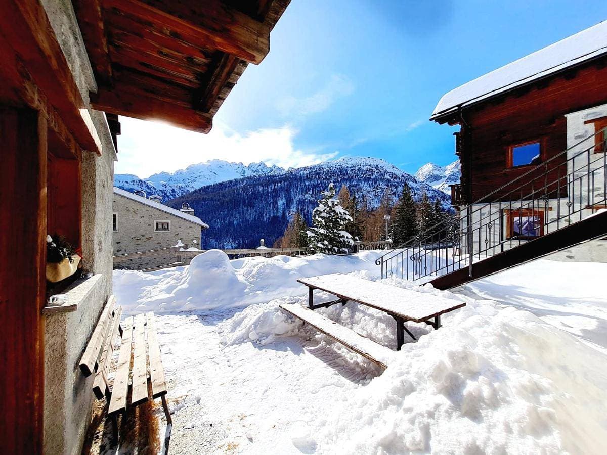Foto 4 von 19: Apartment with Mountain View