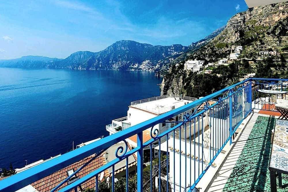 Panoramic sea view 2 Br apartment in Central Praiano, Casa Mimì Junior 1