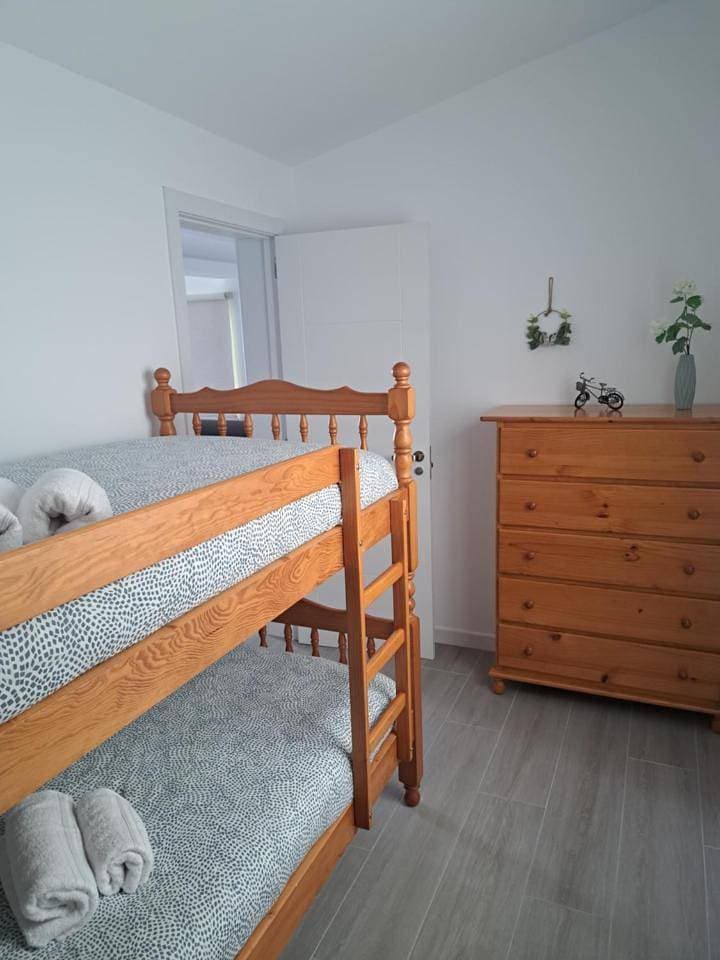 Foto 12 von 18: Two-Bedroom Apartment