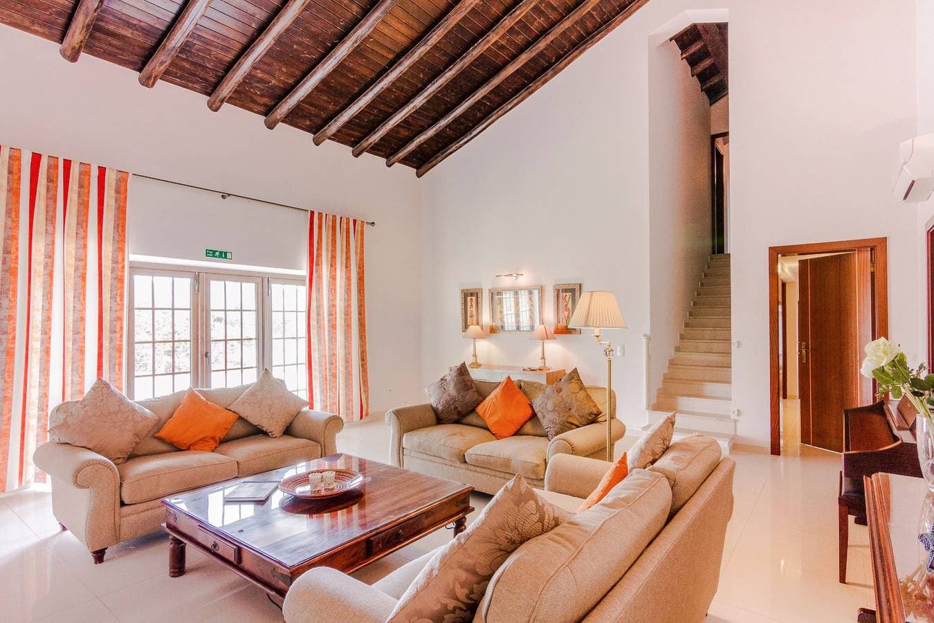Foto 7 von 41: Villa für 10 Personen mit Garten