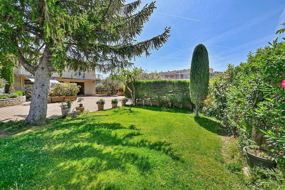 Foto 13 von 24: Awesome home in Châteaurenard