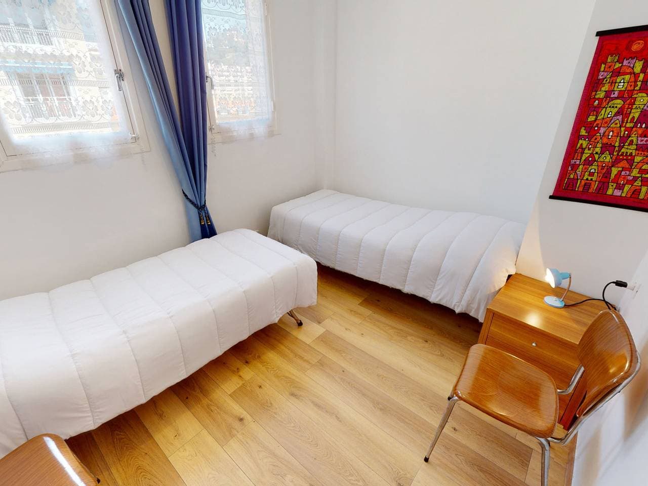Foto 8 von 18: Schöne und gemütliche 3-Zimmer-Wohnung mit Balkon und Meerblick