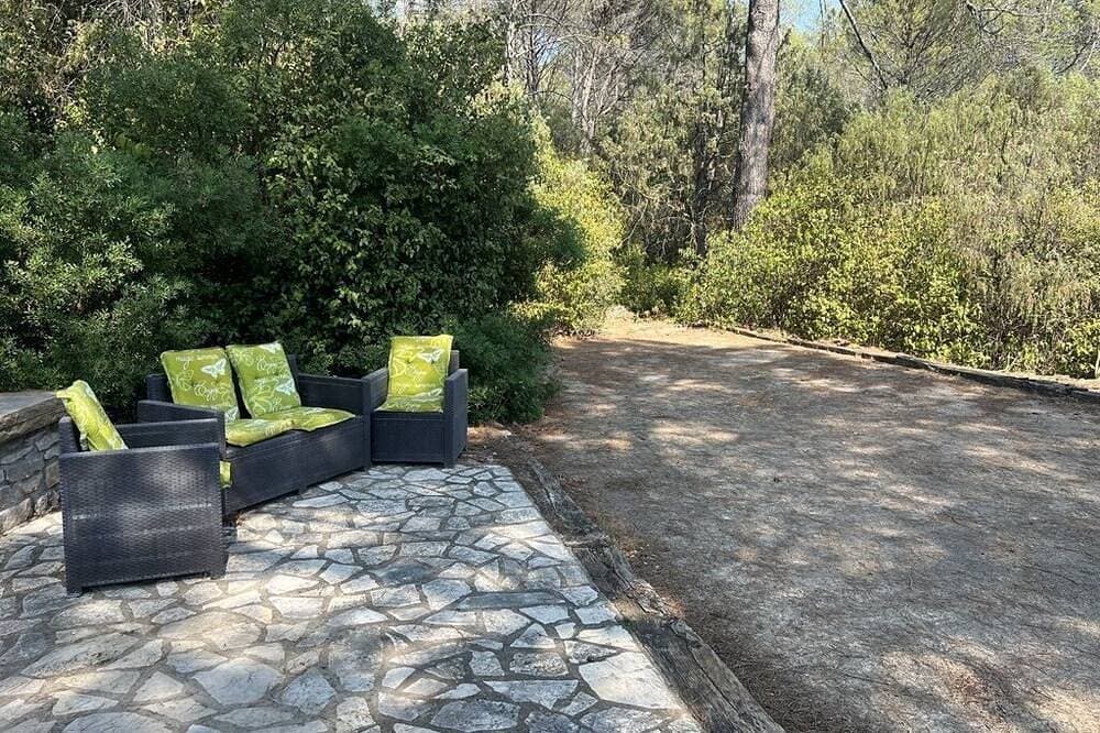 Foto 7 von 12: Stille in der Grünen Provence