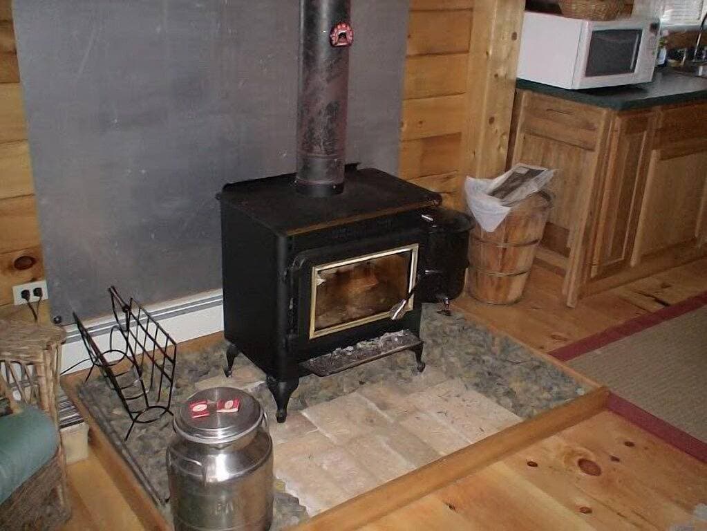 Foto 8 von 11: Hand Crafted Log Cabin