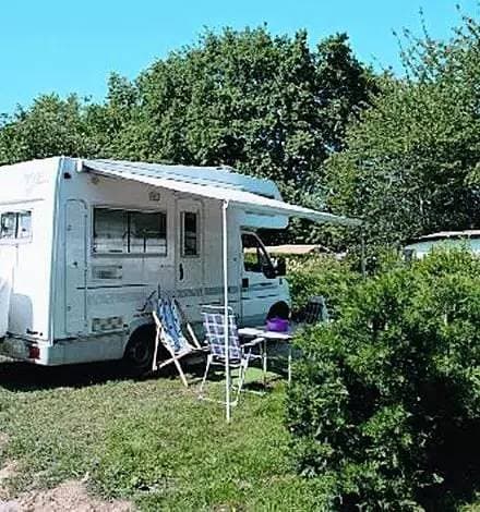 Foto 12 von 39: Mobil home Eco 4pers 38m2 mit überdachter Terrasse 2 Schlafzimmer, 4 Personen