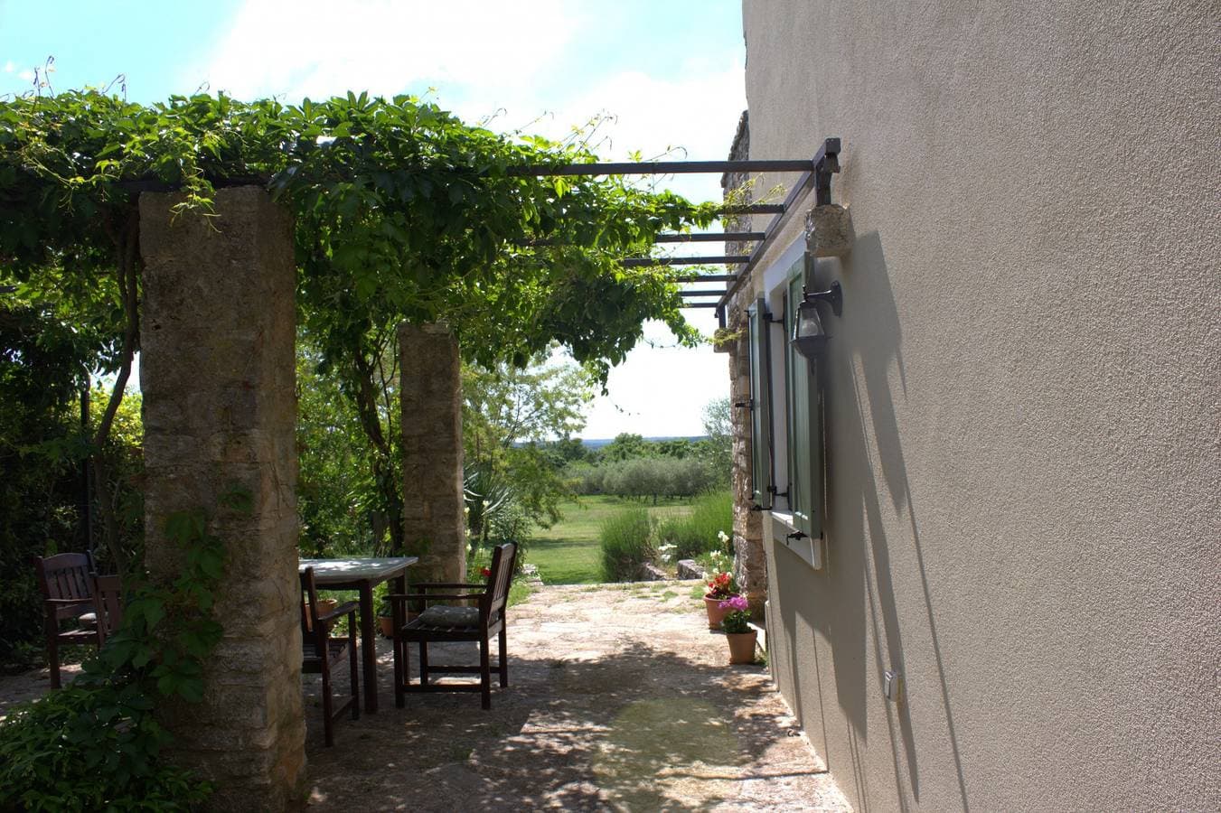 Foto 9 von 20: Ferienhaus Franciska * 3000 m2 Garten mit Olivenhain, privater Pool