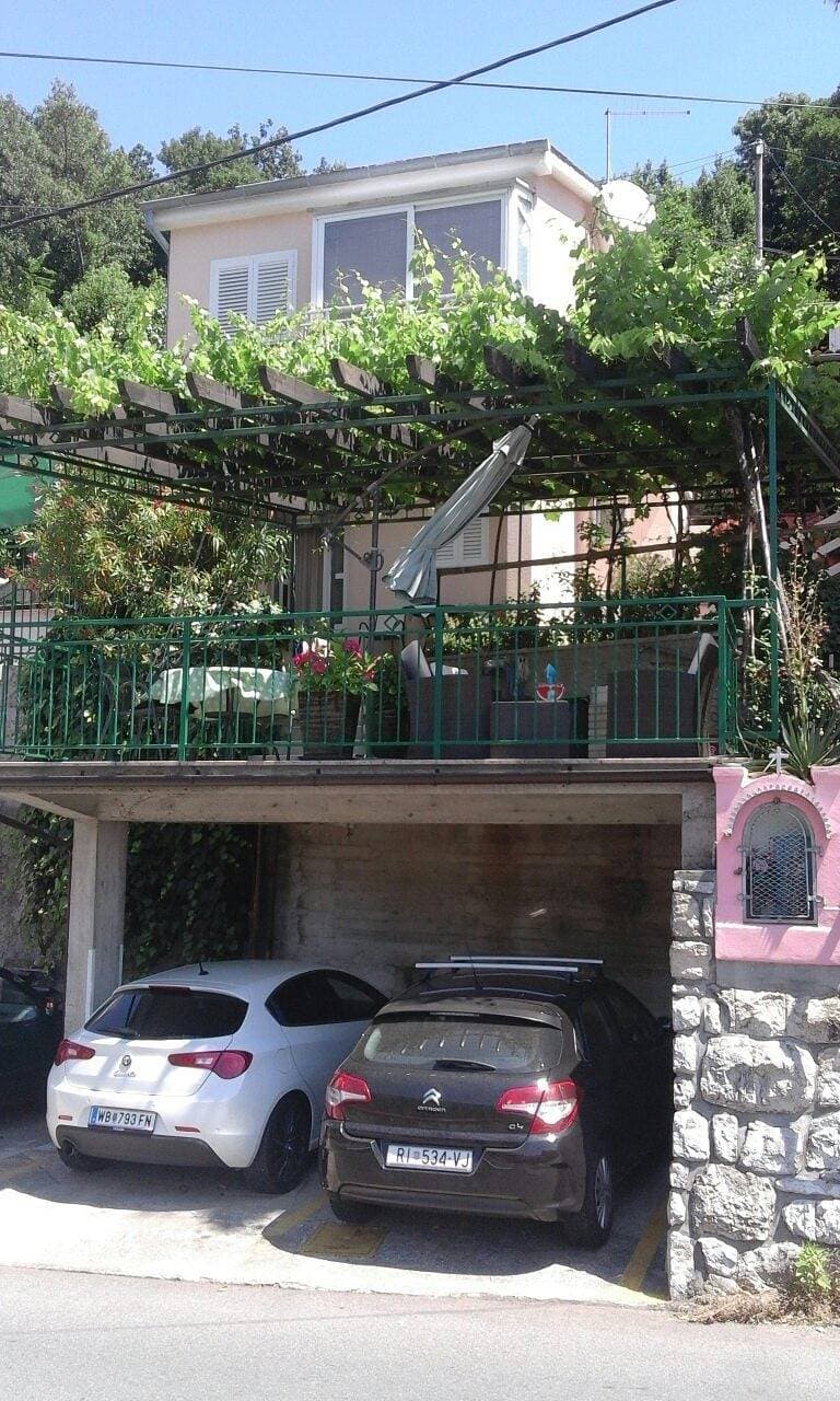 Foto 2 von 10: Studio Appartement mit Terrasse Moscenicka Draga, Opatija As-17381-a