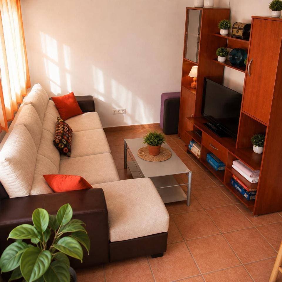 Foto 6 von 35: Three-Bedroom House