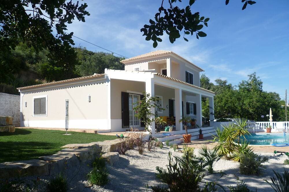 Foto 11 von 29: Abgeschiedene ländliche Villa mit privatem Pool und herrlichem Blick