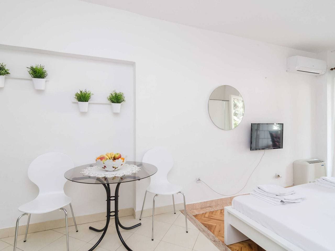 House Apartments Ariva - Studio Apartment with Balcony (2 Adults) - A2 1