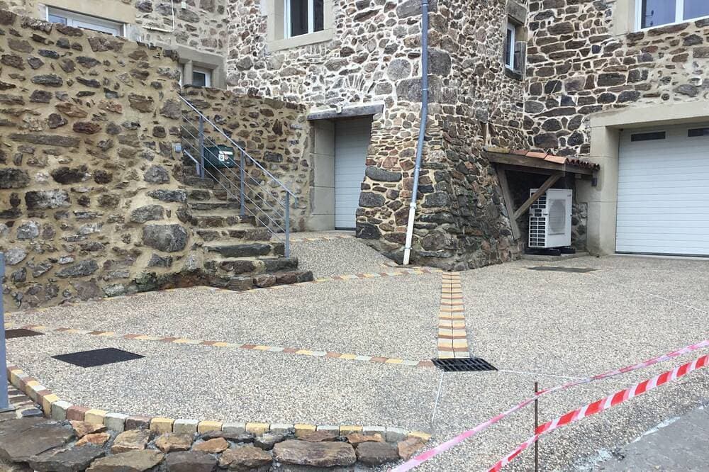 Foto 9 von 19: Ruhiges Haus Berg Schwimmen Bergfahren Wandern