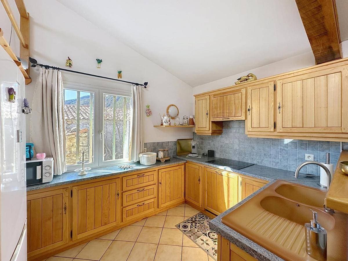 Foto 4 von 41: Three-Bedroom Holiday Home