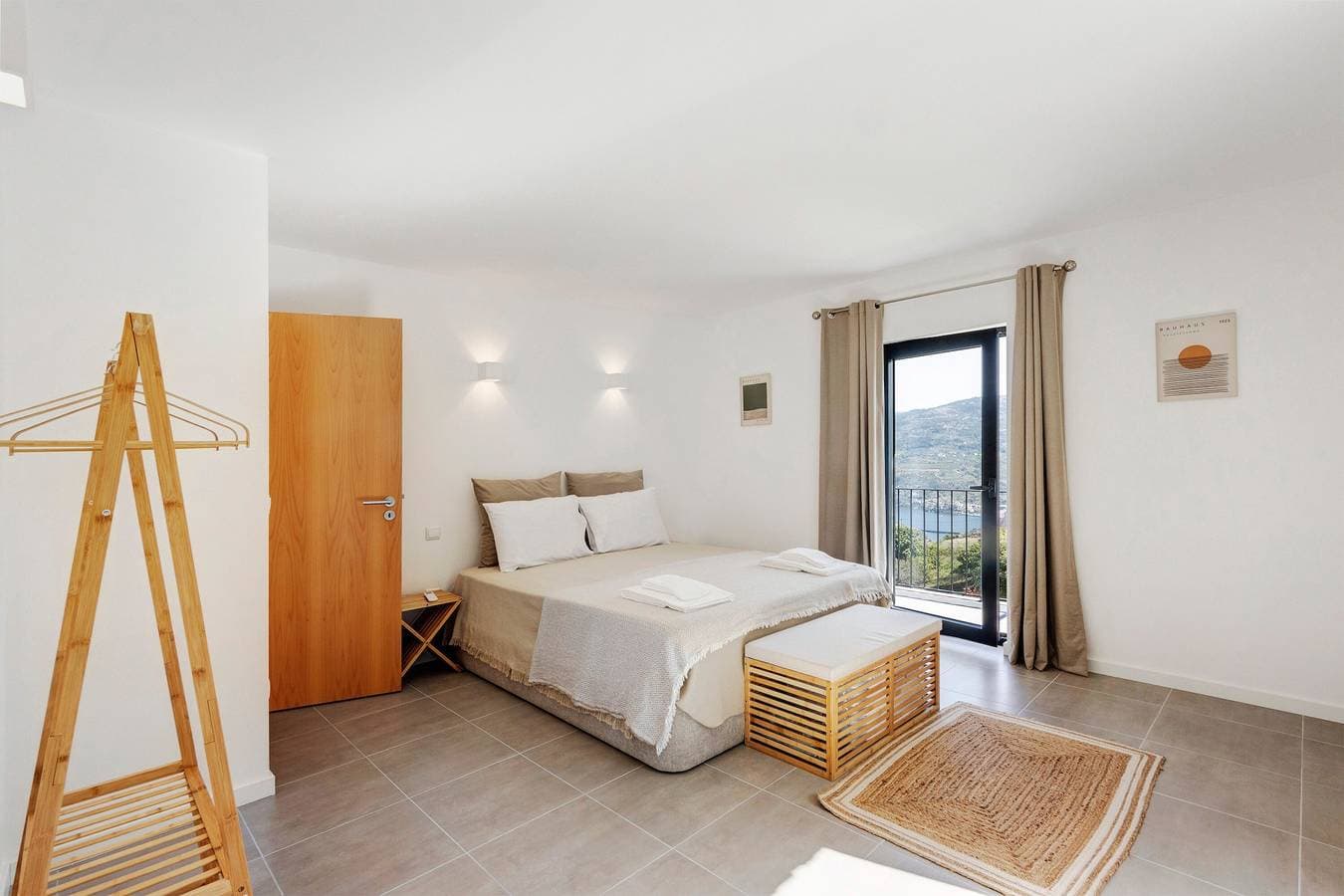 Foto 8 von 29: Ferienhaus 'Do Alago' mit Seeblick, WLAN und Klimaanlage