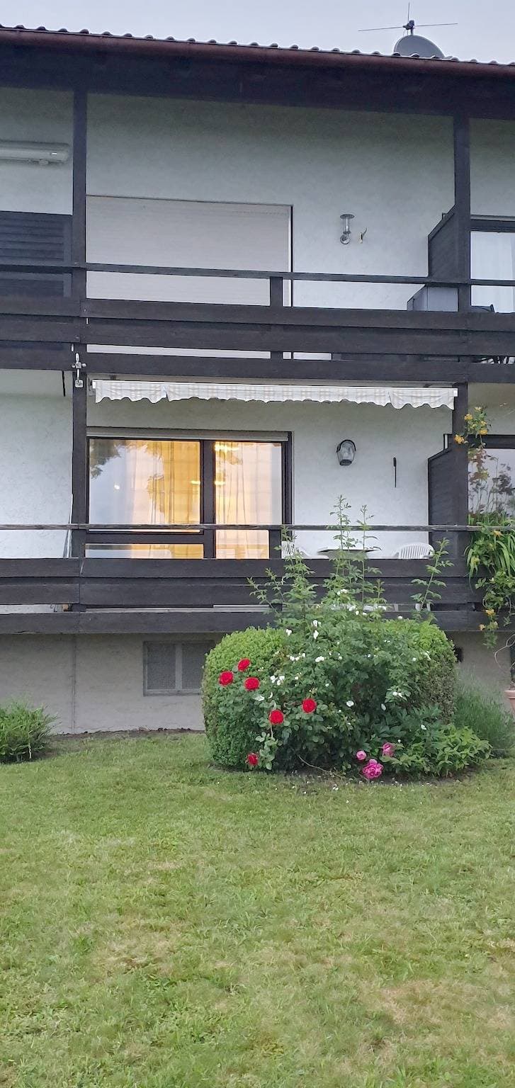 Foto 3 von 16: Ferienwohnung März - Ferienwohnung 45qm mit gemütlichem Südbalkon