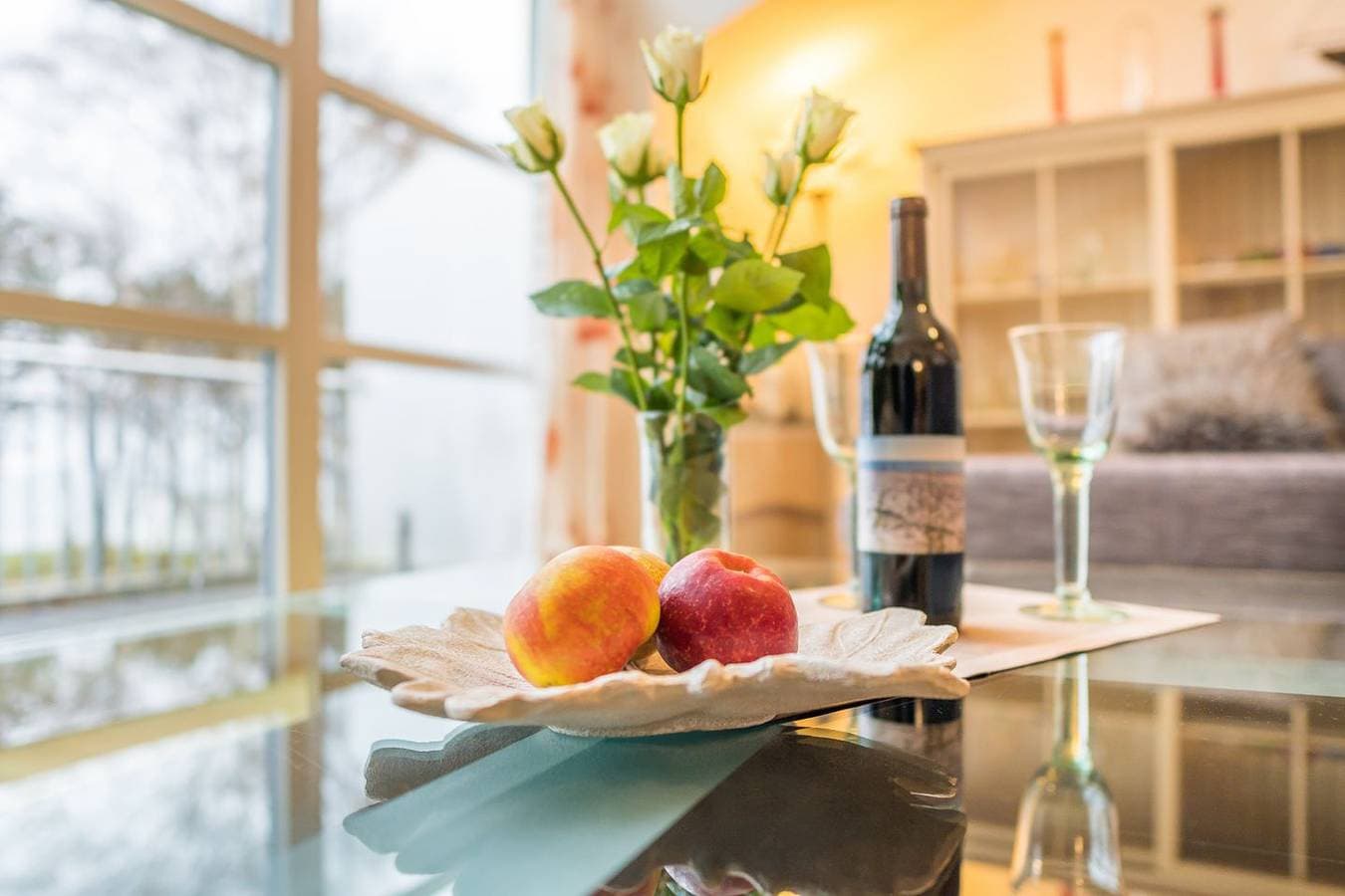Foto 7 von 12: Elegante Ferienwohnung mit Meerblick und Galerie, direkte Strandlage