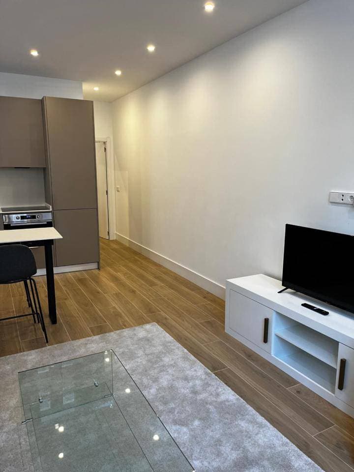 Foto 7 von 22: One-Bedroom Apartment