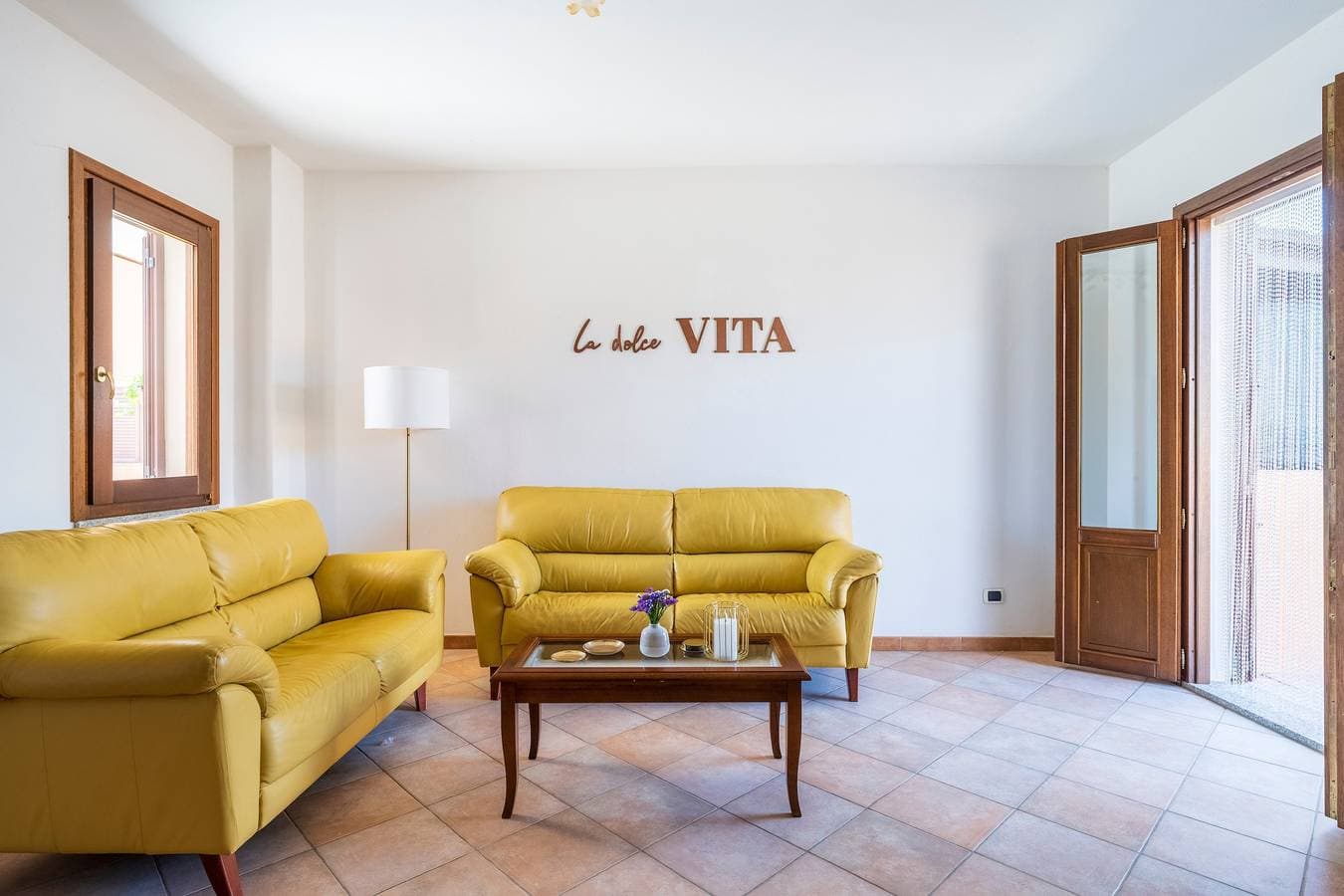 Foto 2 von 29: Ferienhaus 'La Dolce Vita Bari Sardo' mit privater Terrasse und Balkon