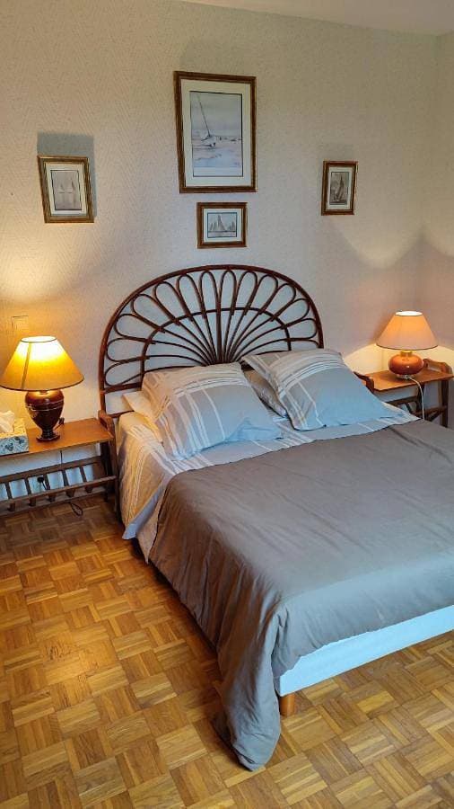 Foto 5 von 10: Double Room with Private Bathroom