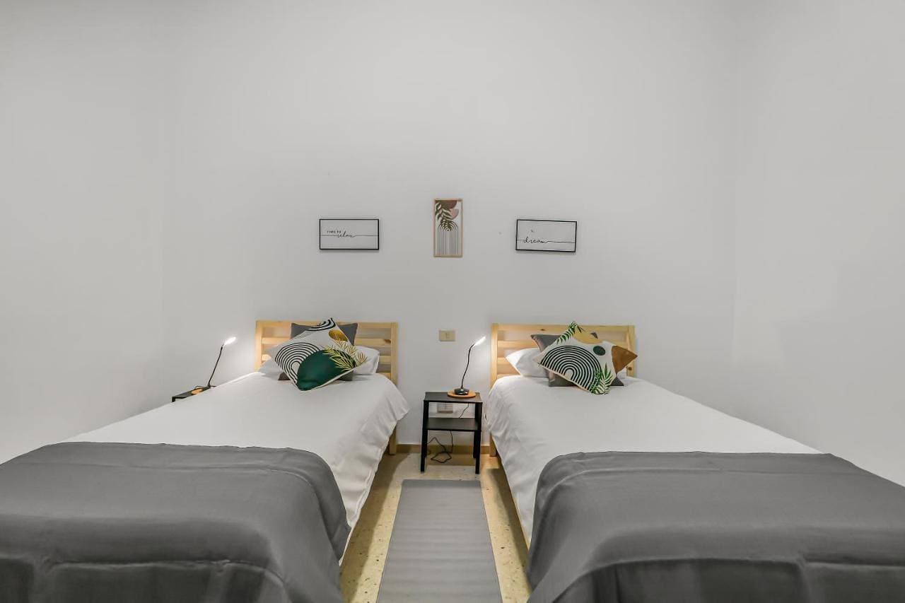 Foto 5 von 8: Double Room with Shared Bathroom