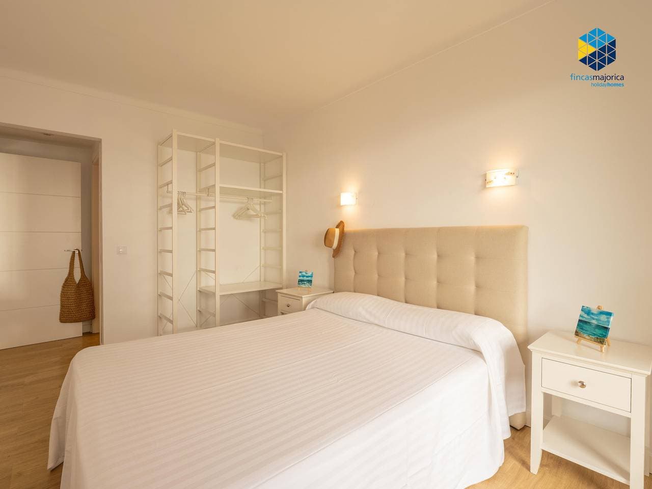 Foto 10 von 33: Komfortable Wohnung am Strand mit 3 Schlafzimmern in S'Illot