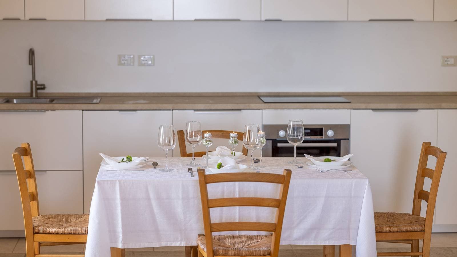 Foto 5 von 27: Villa für 4 Personen mit Terrasse