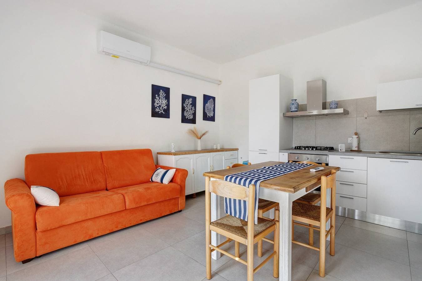 Foto 11 von 31: Apartment 'Montemare' mit privatem Garten, WLAN und Klimaanlage
