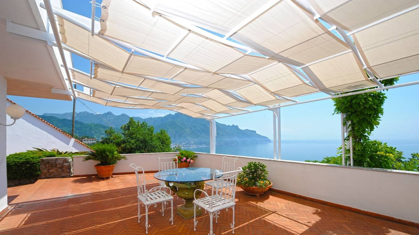 Foto 10 von 57: Villa für 8 Personen mit Pool