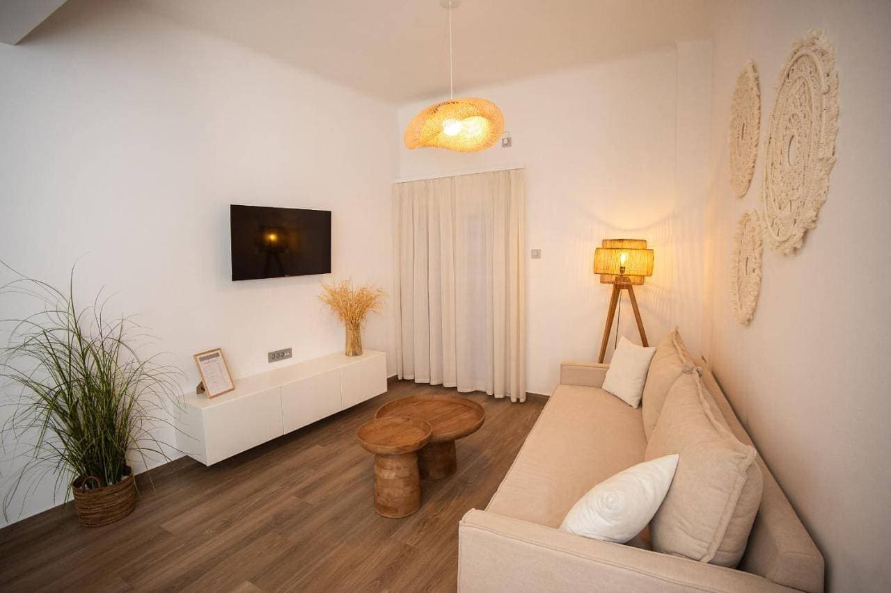 Foto 6 von 20: One-Bedroom Apartment with Balcony