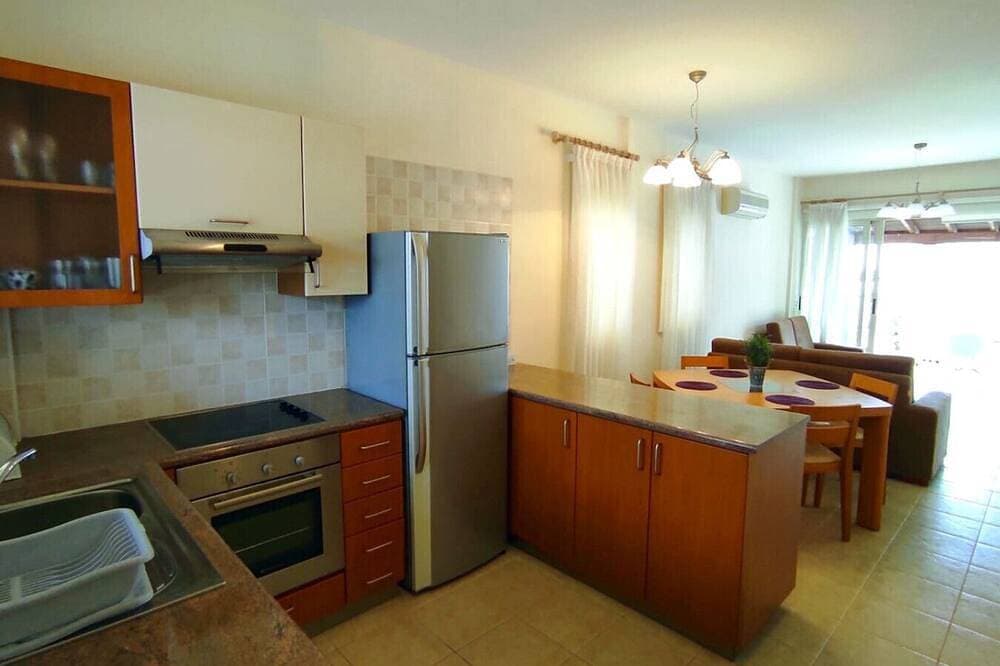 Foto 8 von 13: A charming bungalow with sea views and within 100 meter from the beach!