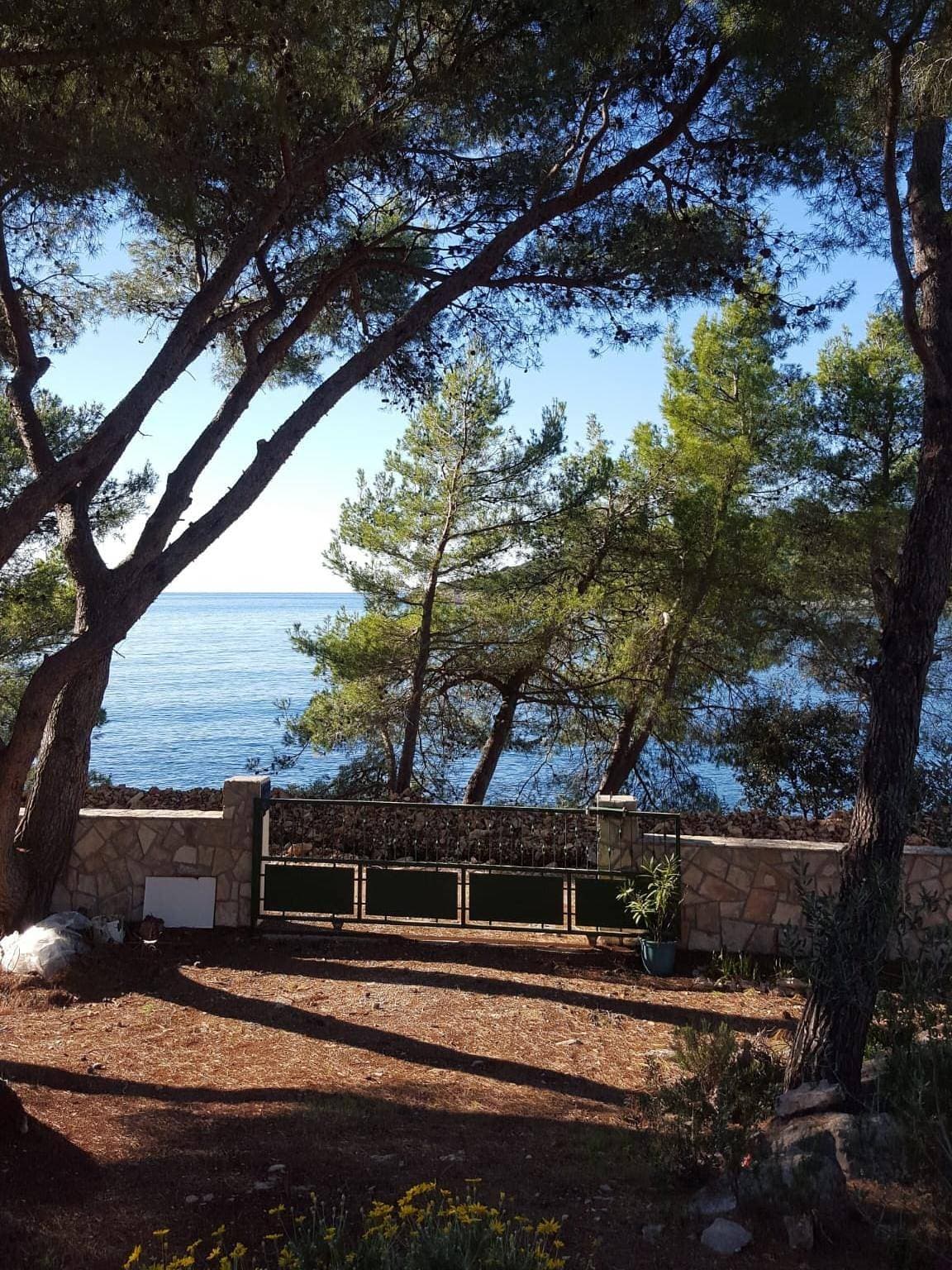 Foto 8 von 18: 1-Zimmer-Haus am Strand Maslinica, Solta K-23755