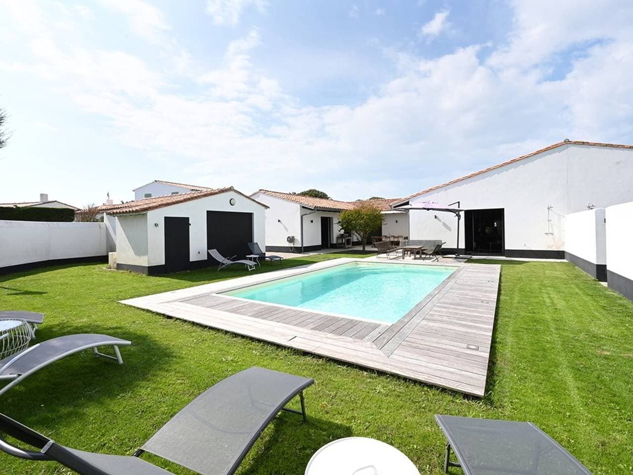 Foto 4 von 34: Geräumiges Haus auf Ile de Ré mit Pool und Parkplatz
