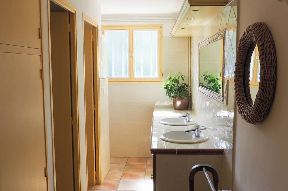 Foto 4 von 15: Rentals In The Provencal Countryside In Le Beausset (Varà)