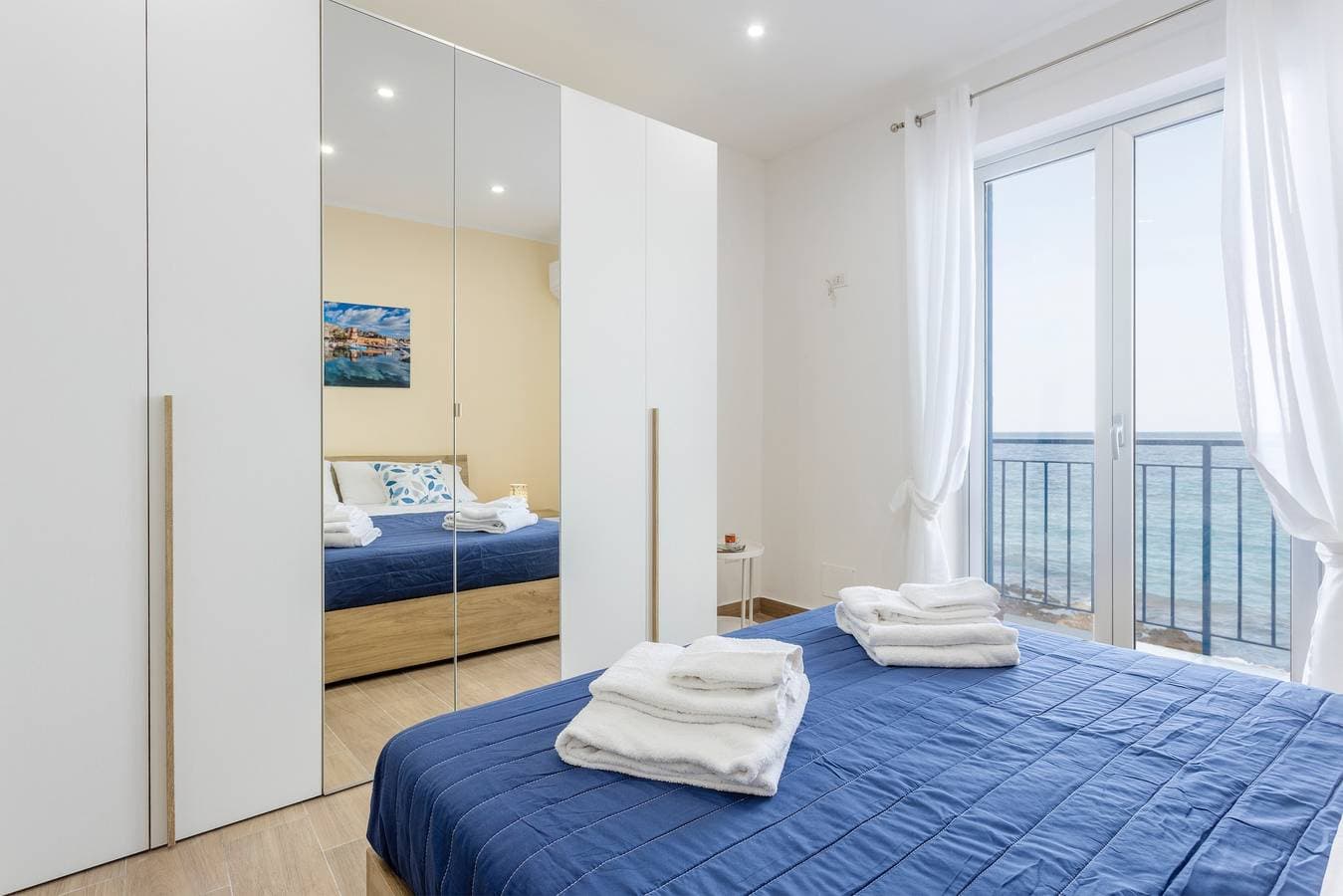Foto 7 von 23: Ferienhaus 'Henriette' mit Meerblick, Wi-Fi und Klimaanlage