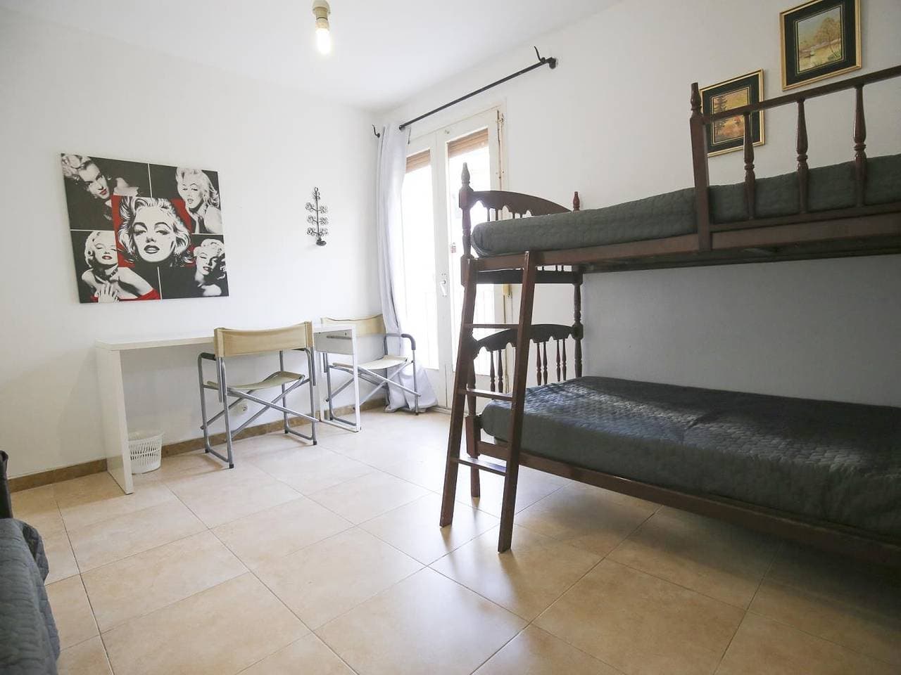 Foto 9 von 10: Ferienwohnung für 6 Personen mit Garten
