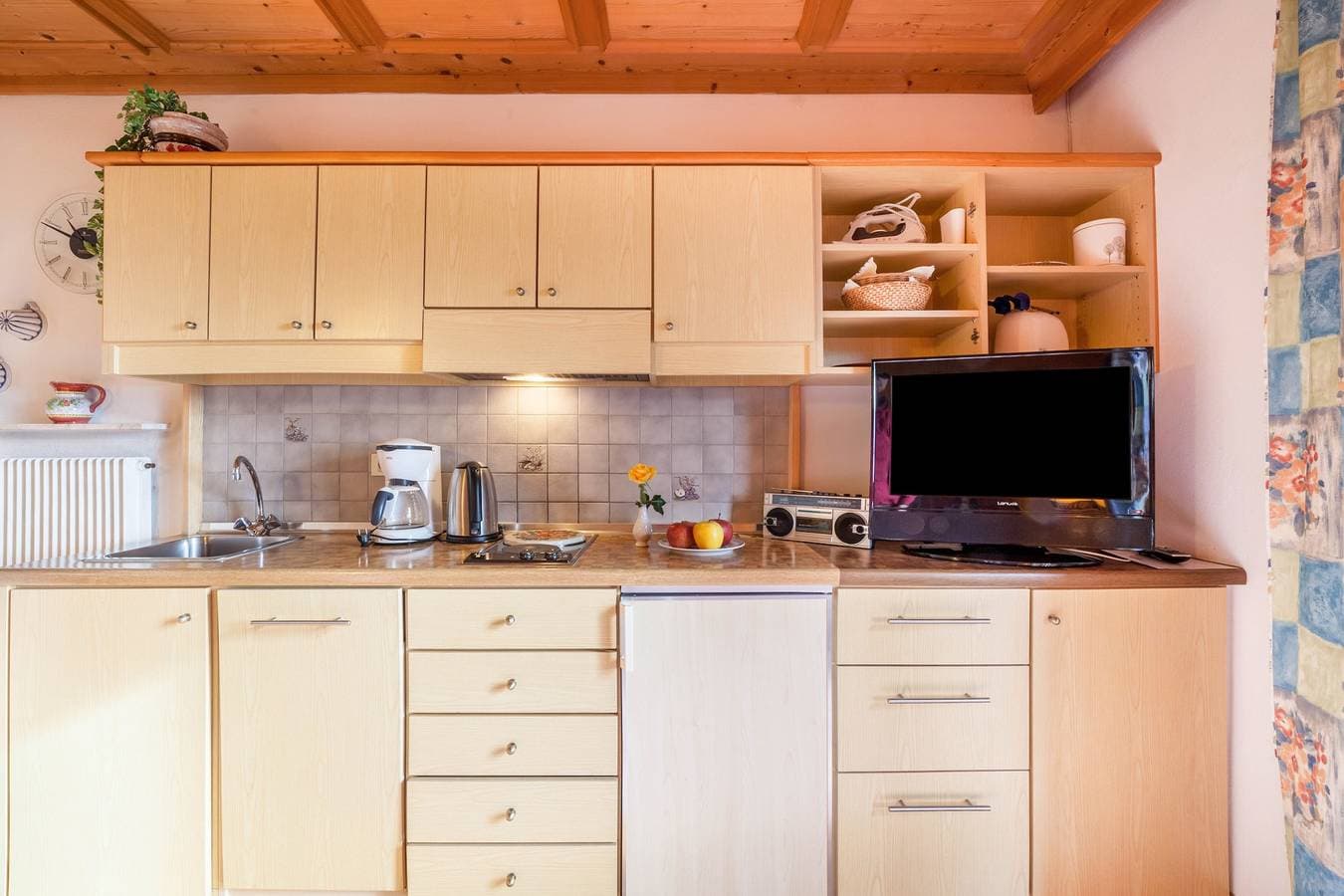 Foto 10 von 22: "Adang Ferienwohnung Etschtal" mit Bergblick, Garten und WLAN