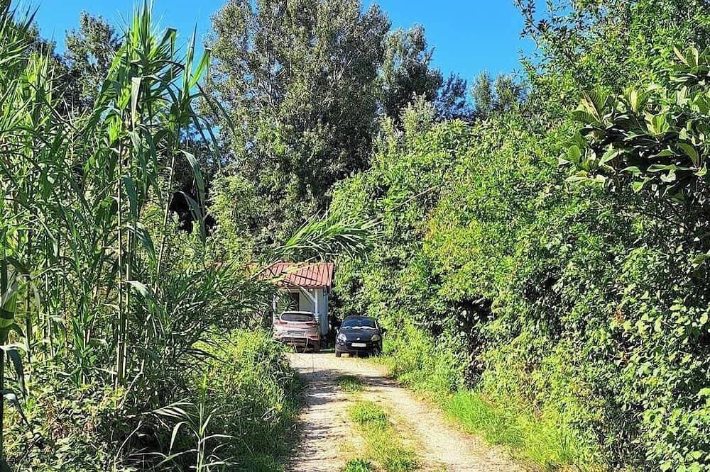 Foto 10 von 14: Cozy 1-bedroom bungalow in superb Ulcinj with AC