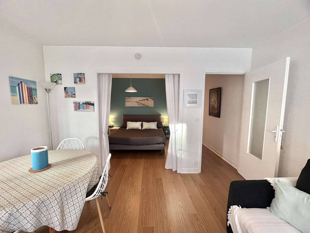 Foto 7 von 11: Ferienwohnung für 4 Personen mit Terrasse