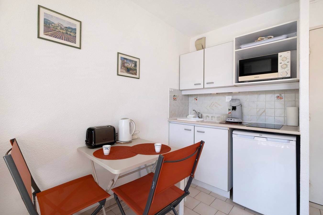 Foto 7 von 21: Studio „L'oasis“ mit Gemeinschaftspool, privater Terrasse und Klimaanlage