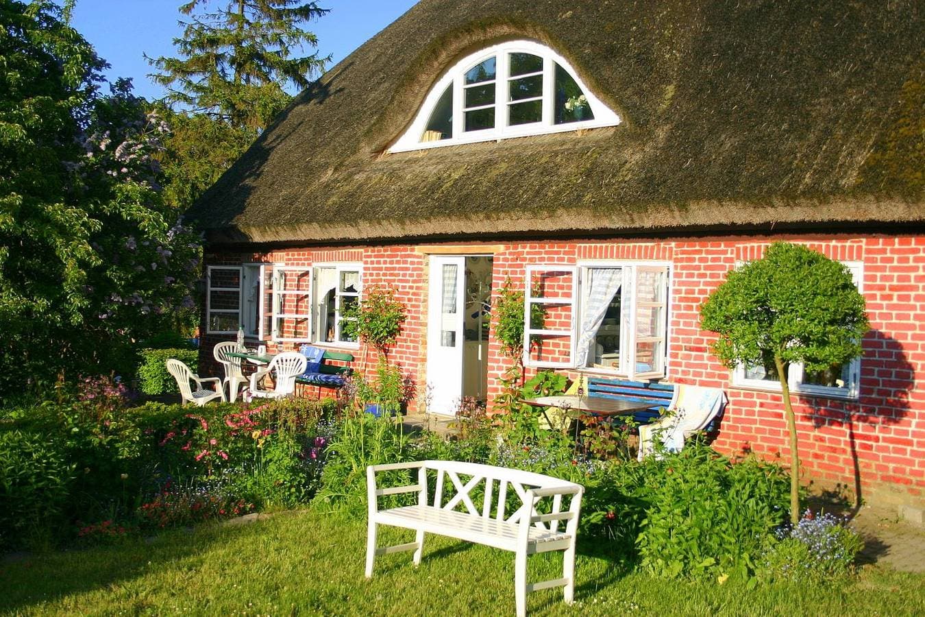 Im Feriengarten - Ferienwohnung Erdgeschoß 1
