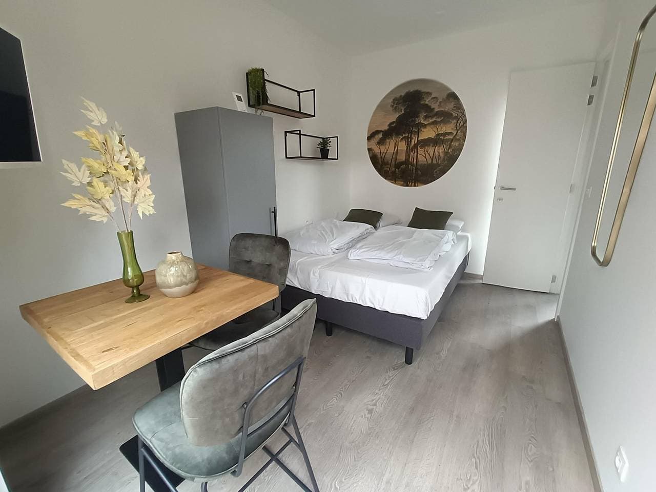 Foto 4 von 12: EuroParcs Hoge Kempen — Comfort Room 2