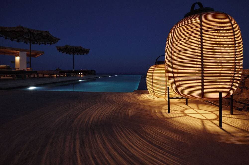 Foto 13 von 30: Heavenly views from Villa Nites with stunning infinity pool