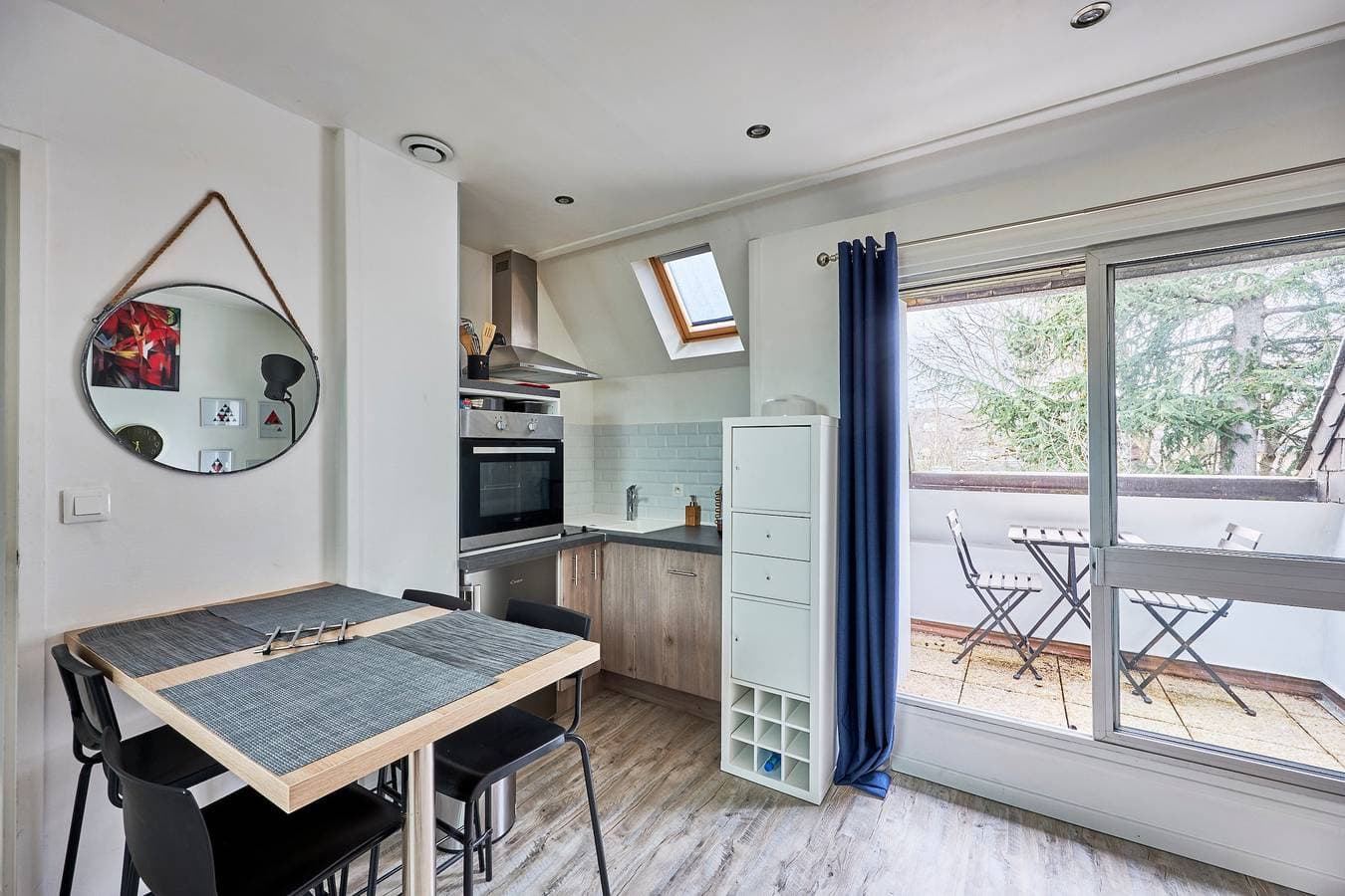 Foto 2 von 13: Ferienwohnung für 4 Personen mit Balkon