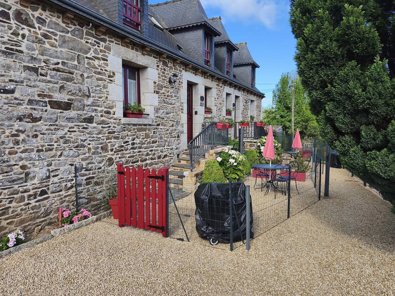 Pierres de Lin - Domaine de Valvin 1