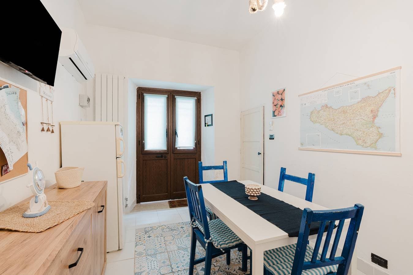 Foto 4 von 25: Apartment 'La Luna' mit privater Terrasse, Balkon und Klimaanlage