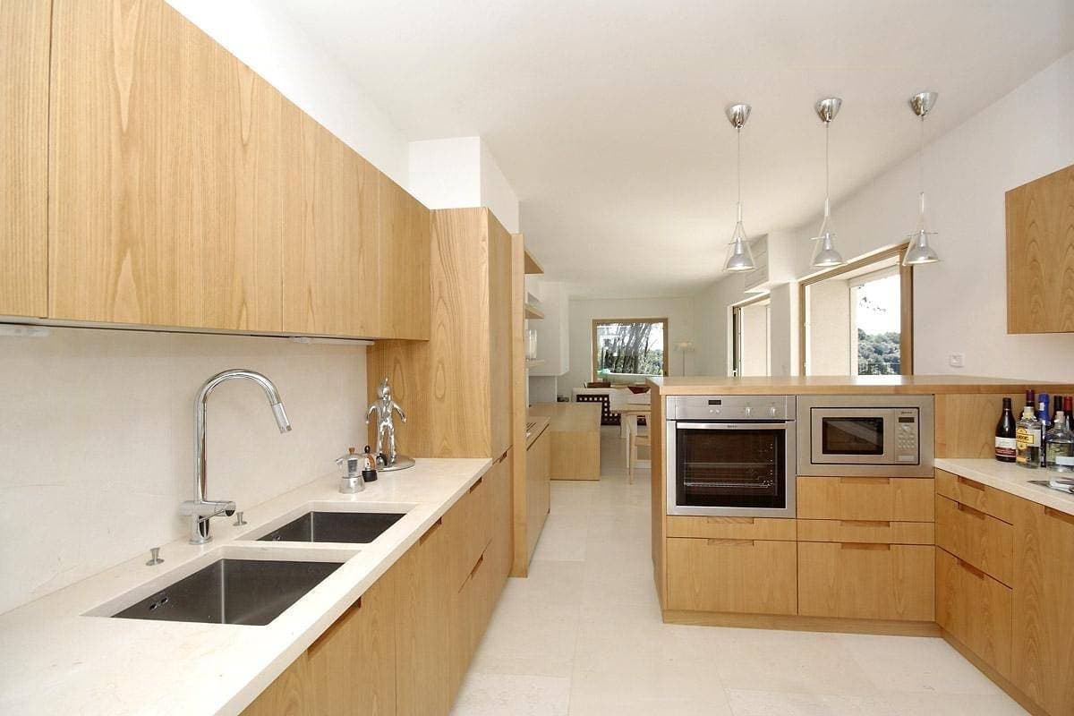 Villa am Bracciano-See mit Privatstrand 1