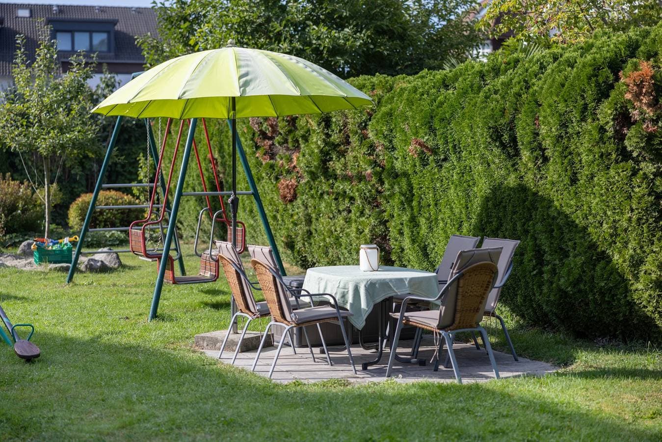 Foto 10 von 26: Ferienwohnung 1 mit privater Terrasse, Gemeinschaftsgarten und Wi-Fi