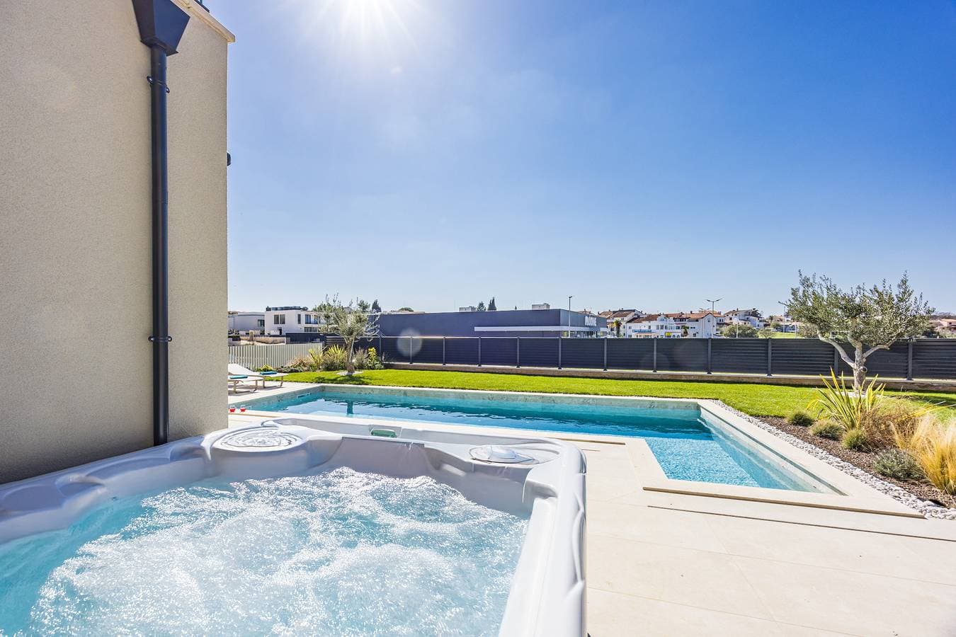 Foto 5 von 62: Beach Luxury House Limes