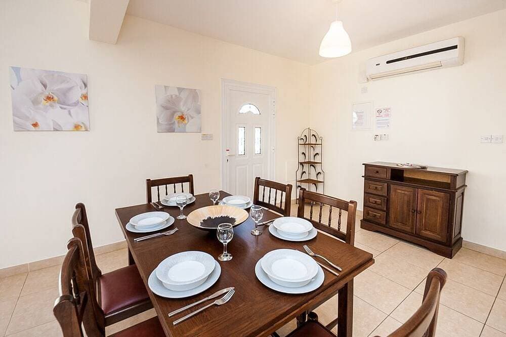 Foto 13 von 30: Nissi Beach holiday villa