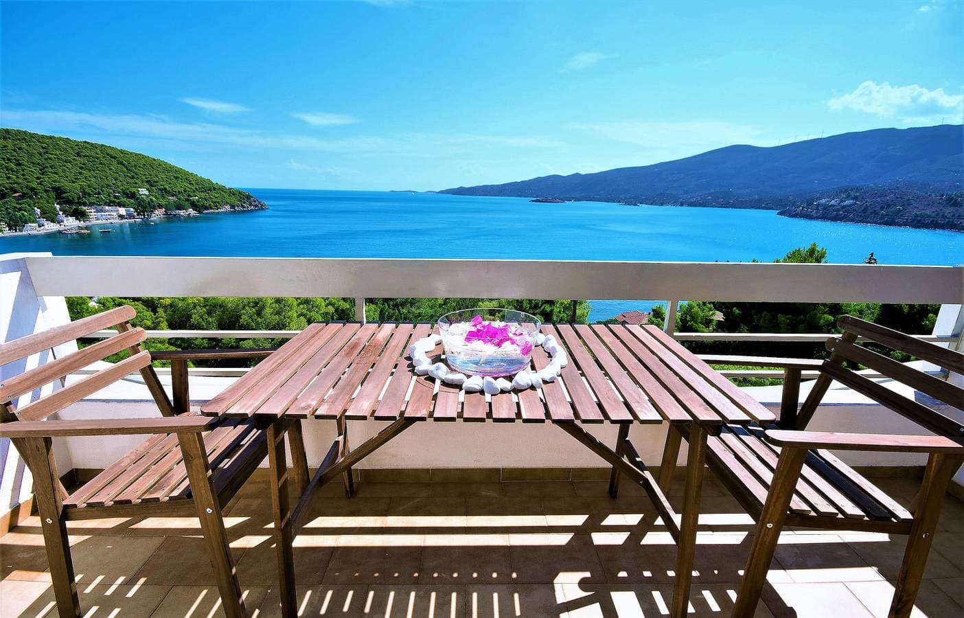 Zuhause in der Ferne, Apartments Poros Island 1